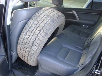 2008 Toyota Land Cruiser Pics