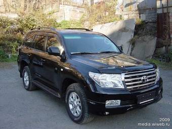 2008 Toyota Land Cruiser Photos