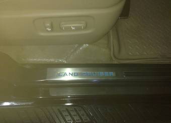 2008 Toyota Land Cruiser Images