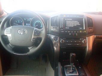 2008 Toyota Land Cruiser Images