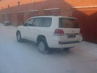 2008 Toyota Land Cruiser Pictures