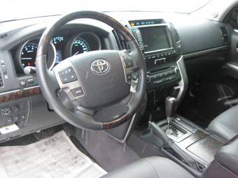 2008 Toyota Land Cruiser Wallpapers