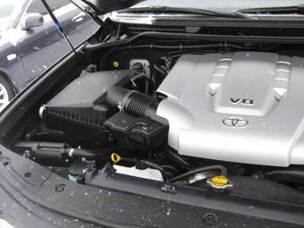 2008 Toyota Land Cruiser Pictures