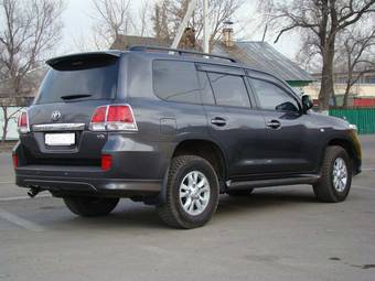 2008 Toyota Land Cruiser Pictures