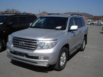 2008 Toyota Land Cruiser Photos