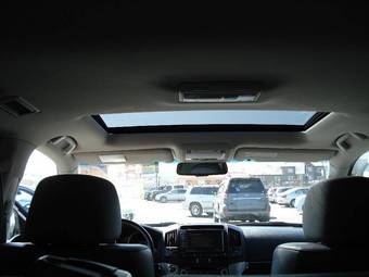 2008 Toyota Land Cruiser Pics