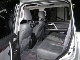 2008 Toyota Land Cruiser Photos