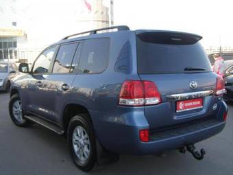 2008 Toyota Land Cruiser Photos