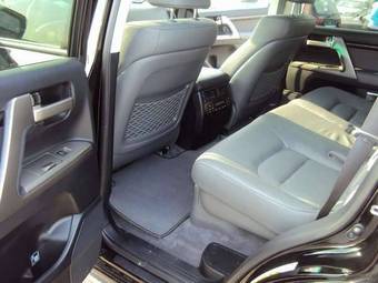 2008 Toyota Land Cruiser Pics