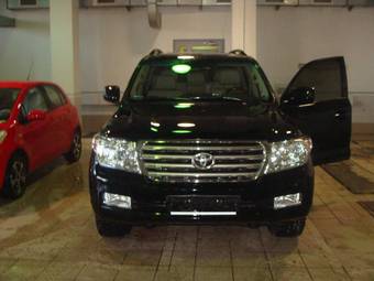 2008 Toyota Land Cruiser Photos