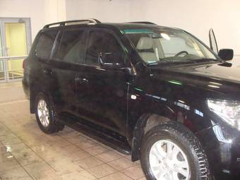 2008 Toyota Land Cruiser Pictures
