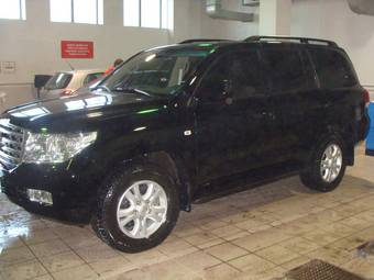 2008 Toyota Land Cruiser Photos