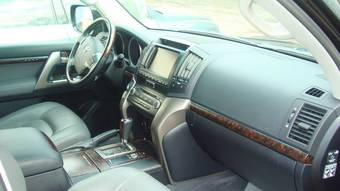 2008 Toyota Land Cruiser Wallpapers