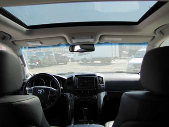 2008 Toyota Land Cruiser Pics