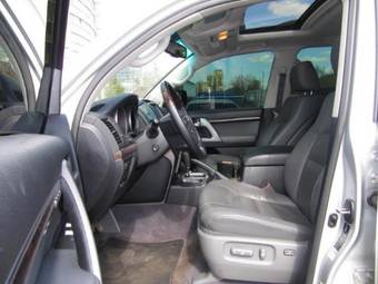 2008 Toyota Land Cruiser Images