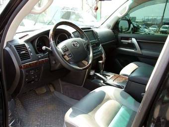 2008 Toyota Land Cruiser Photos