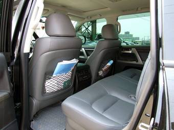 2008 Toyota Land Cruiser Pics