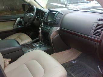 2008 Toyota Land Cruiser Images