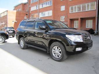 2008 Toyota Land Cruiser Pictures