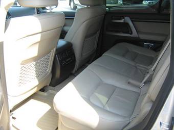 2008 Toyota Land Cruiser Pictures