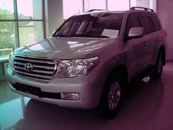 2008 Toyota Land Cruiser Photos