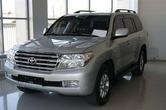 2008 Toyota Land Cruiser Photos