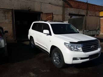 2008 Toyota Land Cruiser Pictures