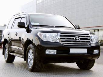 2008 Toyota Land Cruiser Pictures