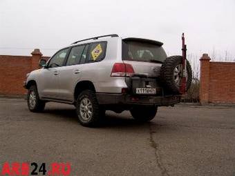 2008 Toyota Land Cruiser Pictures