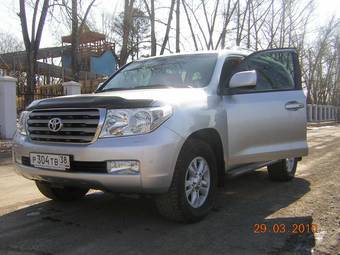 2008 Toyota Land Cruiser Photos