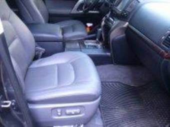 2008 Toyota Land Cruiser Pictures