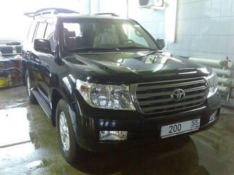 2008 Toyota Land Cruiser Photos