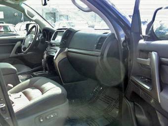 2009 Toyota Land Cruiser Pictures