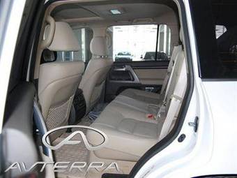 2009 Toyota Land Cruiser Pictures