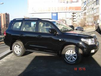 2009 Toyota Land Cruiser Photos