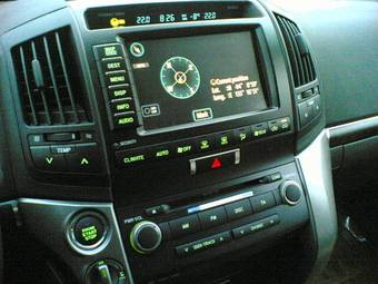 2009 Toyota Land Cruiser Pictures