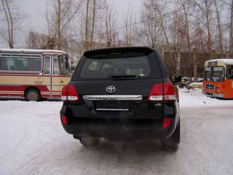 2009 Toyota Land Cruiser Photos