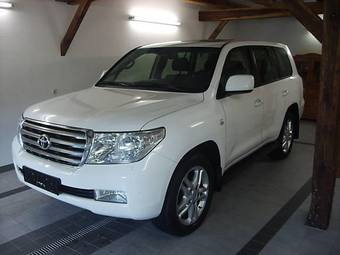 2009 Toyota Land Cruiser Pictures