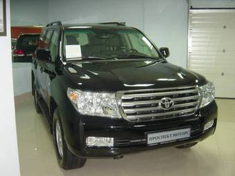 2009 Toyota Land Cruiser Pictures