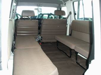 2009 Toyota Land Cruiser Photos