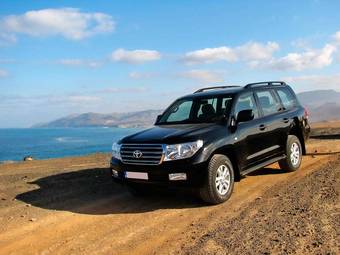2009 Toyota Land Cruiser Photos