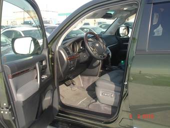 2009 Toyota Land Cruiser Photos