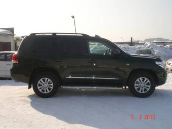 2009 Toyota Land Cruiser Pictures