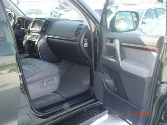 2009 Toyota Land Cruiser Photos