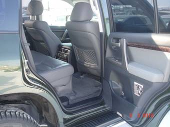 2009 Toyota Land Cruiser Photos