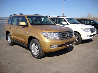 2009 Toyota Land Cruiser Photos