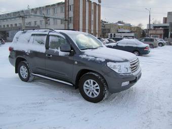 2009 Toyota Land Cruiser Photos