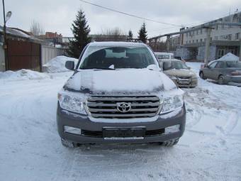 2009 Toyota Land Cruiser Photos