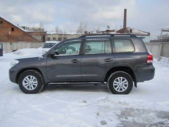 2009 Toyota Land Cruiser Photos