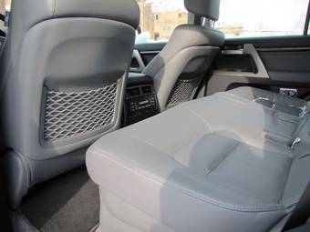 2009 Toyota Land Cruiser Images